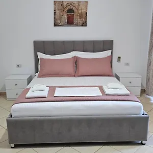 Malo Ksamil